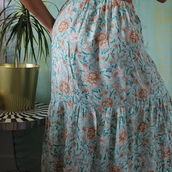 Floral maxi skirt - Picture 2 of 2